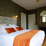 Bed & Breakfast Le Chateau De *