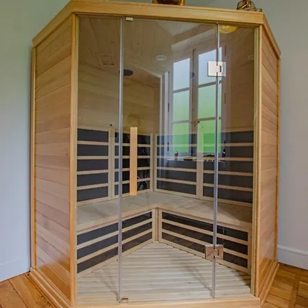 Le Chateau De Crespy-le-Neuf